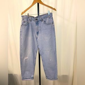 Vintage Levi’s 550 Relaxed Fit 34x30